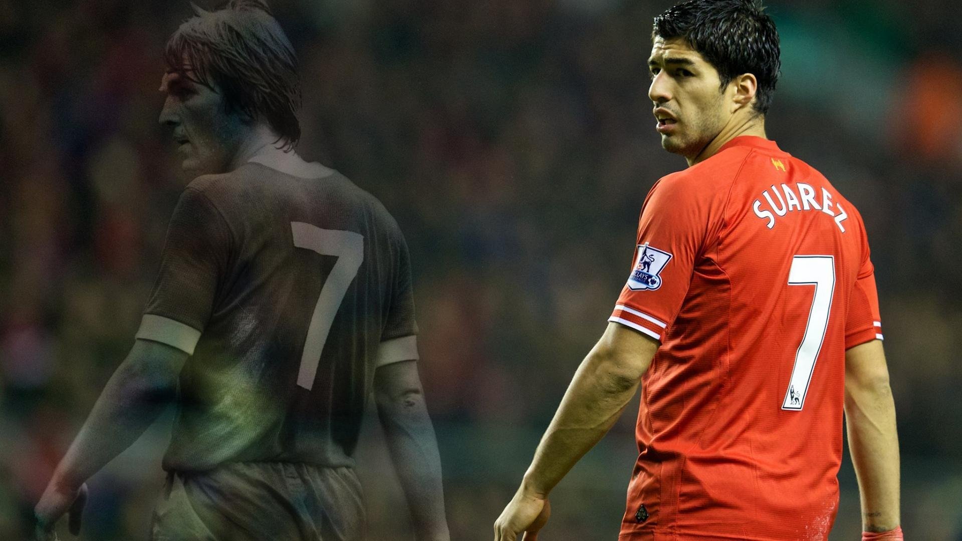 赛季末，他在比赛最后几秒投中“惊天远投”，带领球队逆袭成功！